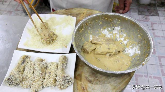 蒜蓉排骨，蒜蓉排骨怎么做才好吃（厨师长做的蒜香排骨）