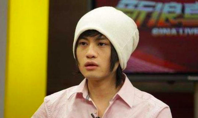 中国好声音王乃恩慢慢，中国好声音励志的歌曲有哪些 （曝昔日童星连睡8位粉丝）