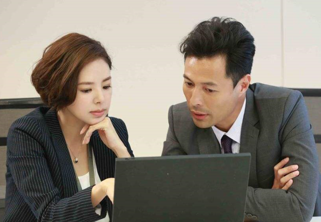 实习生怎么做才能顺利转正，实习生转正申请书（入职指南和试用期转正）