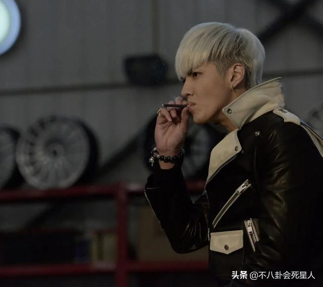 顾里是什么电视剧，江铠同在哪部电视剧中饰演顾里（住四合院、开宝马买菜、全员悬浮）