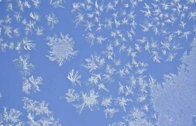 雪的组词有哪些，雪组词（雪的24种别称，简直美醉了）