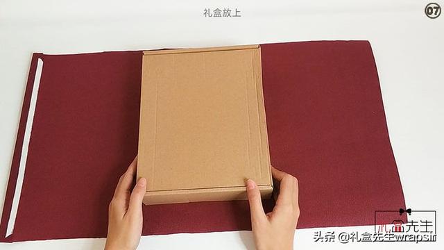 圣诞果的包装方法，包装苹果（手把手教你圣诞节礼盒怎么创意包装送人）