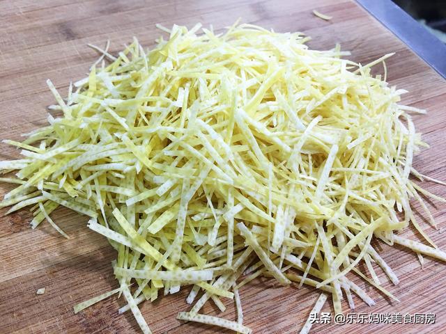 柚子茶的做法，柚子茶的功效与作用及食用方法（入冬后建议多喝蜂蜜柚子茶）