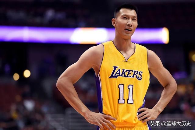 易建联什么时候进入NBA的，易建联什么时候进NBA（他满怀期待而去）