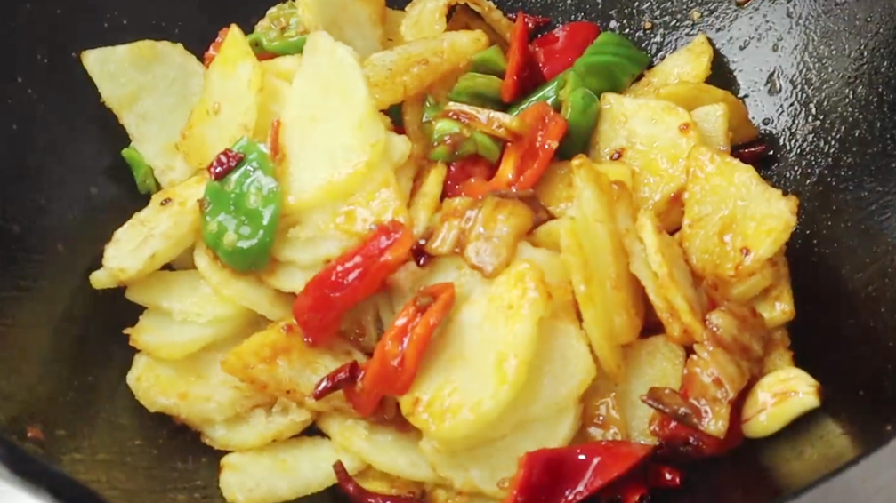 圖片[7]-【干鍋土豆片】做法步驟圖 香辣又下飯 好吃得停不下來-起舞食譜網