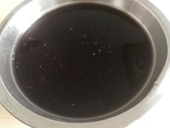 黑米不用泡直接蒸米饭能熟吗，黑米怎么蒸米饭才软（原来是少了这一步，难怪不好吃）