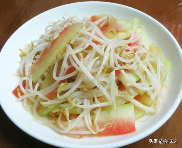 绿豆芽怎么做好吃，绿豆芽要怎么做又简单又好吃（绿豆芽的16种做法）