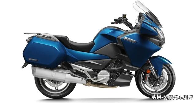 cfmoto摩托车是什么品牌，99980元，CFMOTO
