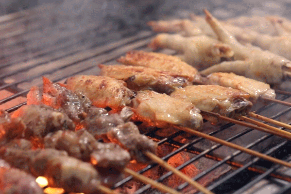 请问深圳哪里有非常好吃的烧鸡，深圳哪里的鸡煲好吃（2个月连开3家店）