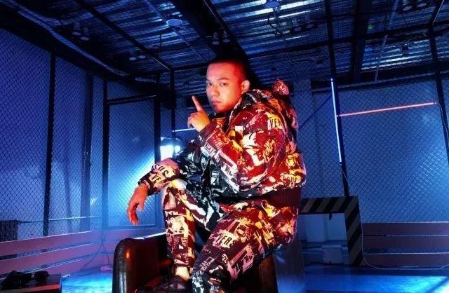 未成年可以进rapper现场吗，未成年可以进私人影咖吗（Battle中越挫越勇的说唱狂人）