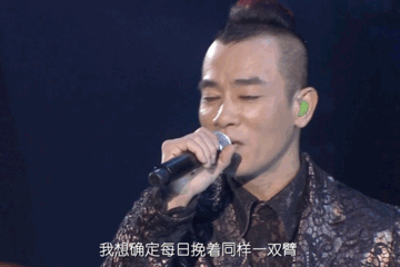 陈小春的前妻是谁，陈小春的前女友是谁（变成“妻管严”也心甘情愿）