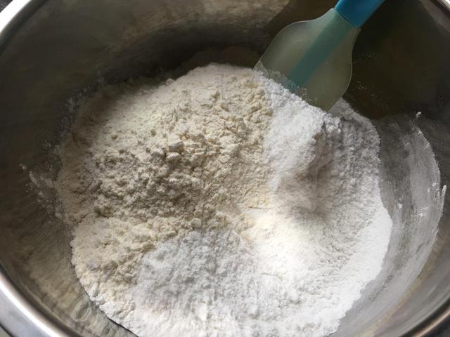 什么是粘米粉，做年糕只用糯米粉就错了（什么是粘米粉跟澄面粉）