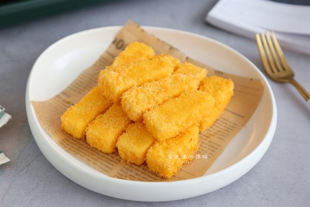 炸鲜奶怎么制作，炸鲜奶怎么做的（孩子吃过一次就忘不了）