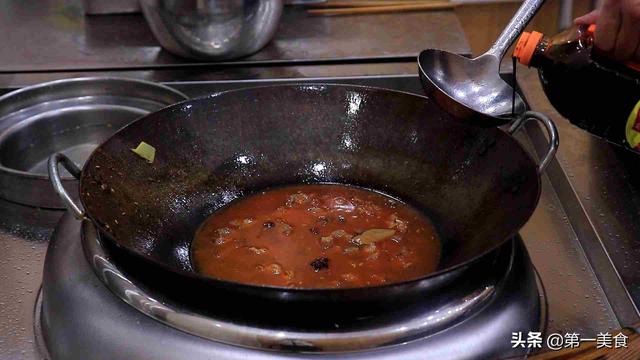 10种红焖羊肉的做法，厨师长教你一道传统名菜红焖羊肉