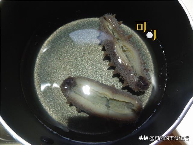 海参汤怎么做最简单又好吃，金汤海参不一定非要在饭店吃