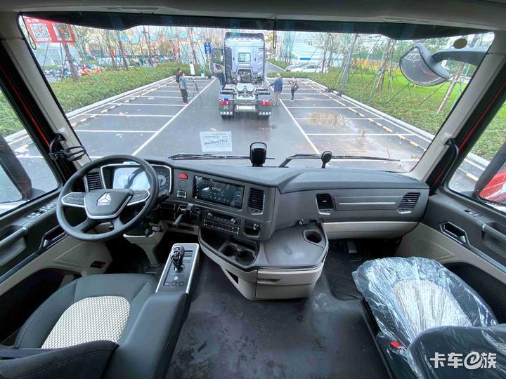 豪沃牵引车(你见过拥有) - 四帝国车市