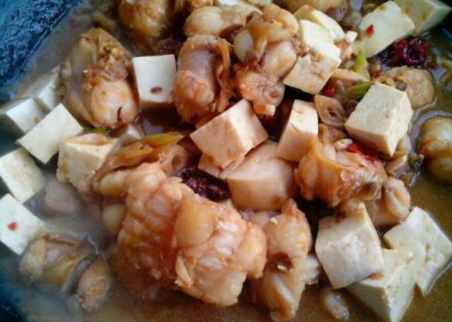 安康鱼怎么做比较好吃，安康鱼的做法（胶东农家的习俗）