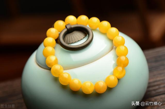 史上最全蜜蜡品种图鉴，看一下你的蜜蜡值不值