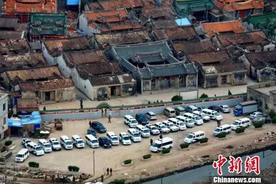雷霆扫毒人物关系，3000多警力围剿“毒村”