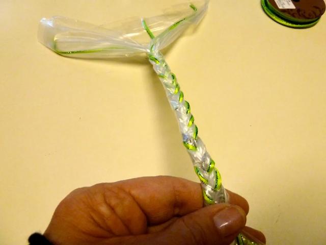 折纸礼物袋制作方法，手工折纸礼袋（天天都用的塑料袋还有这么多玩法）