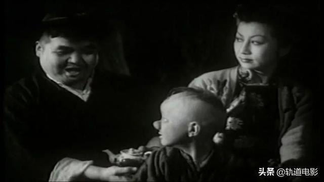 豆瓣8.2分的《三毛流浪记》，1949年的献礼之作，艰辛中饱含泪水