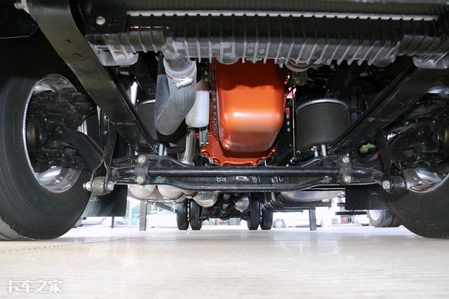 9.6米厢式货车尺寸，9米6货车车厢的长宽高是多少（实拍江淮格尔发K5W载货车）