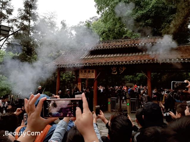 计算器弹歌曲谱子，如何用计算器弹奏流行歌曲图文教学（抖音上最红的100首歌有哪些-2019抖音歌曲大全100首）