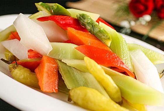 咸菜的腌制方法，大青菜腌制成咸菜的方式（腌制出来的咸菜、又香又脆、方法特别简单）