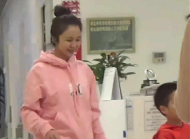 抛弃小23岁杨若兮，刘威现况（被大23岁刘威抛弃后）