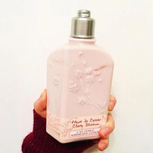 小星星碎片武汉装修污染治理，小星星碎片的照片（这些“高颜值”护肤品真是害人不浅）