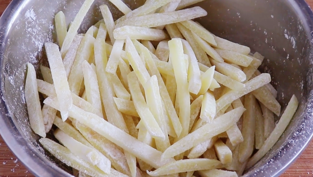 圖片[4]-【炸薯條】做法步驟圖 金黃酥脆 一次做一大盆不夠吃-起舞食譜網