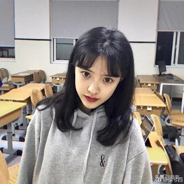 超甜高颜女头  虞佳瑞，微信头像，超甜高颜女头  虞佳瑞（因一张打篮球照爆火的漫画脸太好看了）
