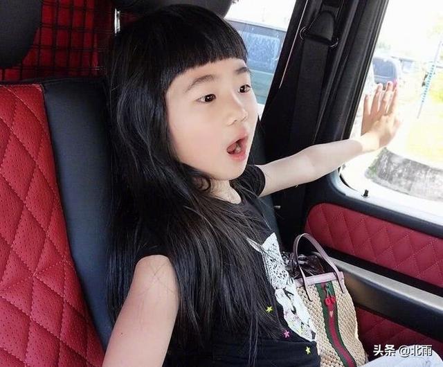 姐姐grace，Grace姐姐萌萌头像微信（8岁Grace“整容式”长大）