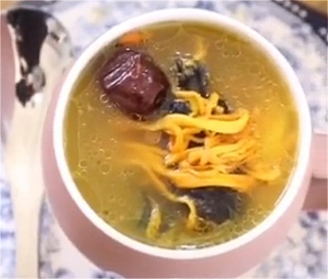 怎么做驱寒炖汤，怎么做驱寒炖汤好喝（这10种煲汤做法送你）