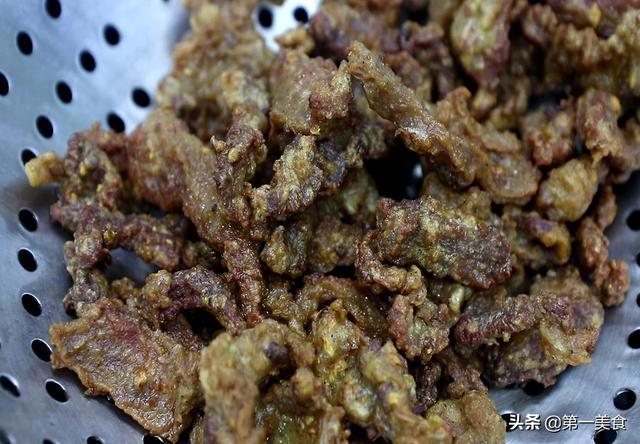 火锅材料做汤怎么做，火锅食材怎么做汤（下班来一碗全身都暖和）