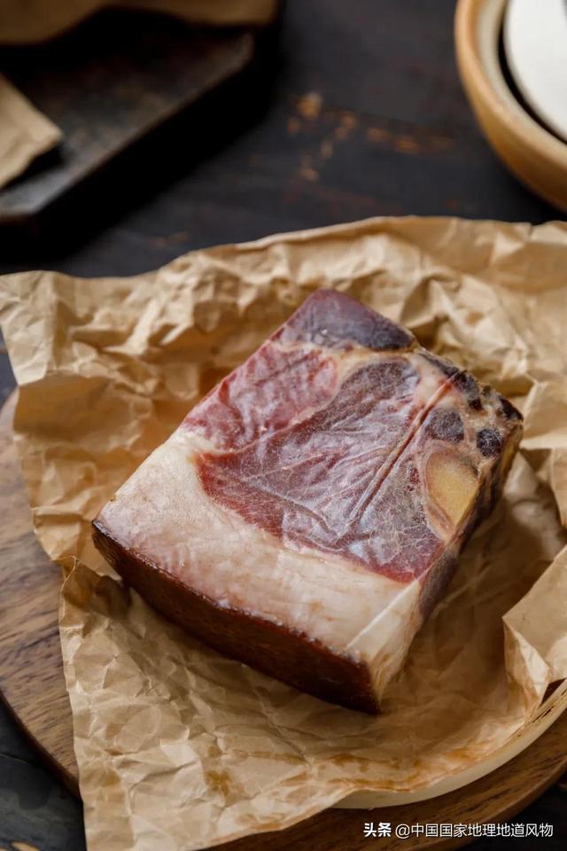 火腿中的南腿，火腿中的南腿北腿都是指什么地方（这条腿，谁看了不流口水）