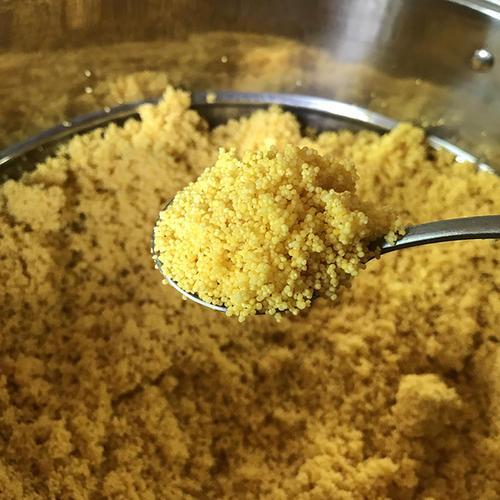 虎皮蛋的卤制方法，虎皮鸡蛋怎么卤好吃（鹦鹉全家都爱吃）