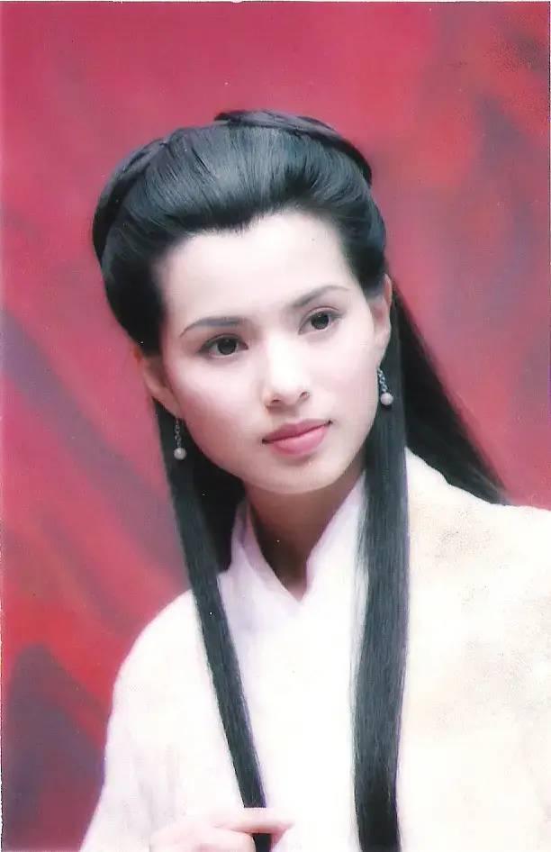 她才是最完美的神仙姐姐，她说不要恋爱脑