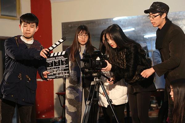 关于高校艺术特长生专业介绍:音乐表演，音乐艺术特长生高考（包含美术、音乐、表演）