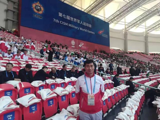 黄淮学院学生处，2021级黄淮学院新生开学时间和入学指南及入学军训考试（黄淮学院三名师生执裁世界军运会）