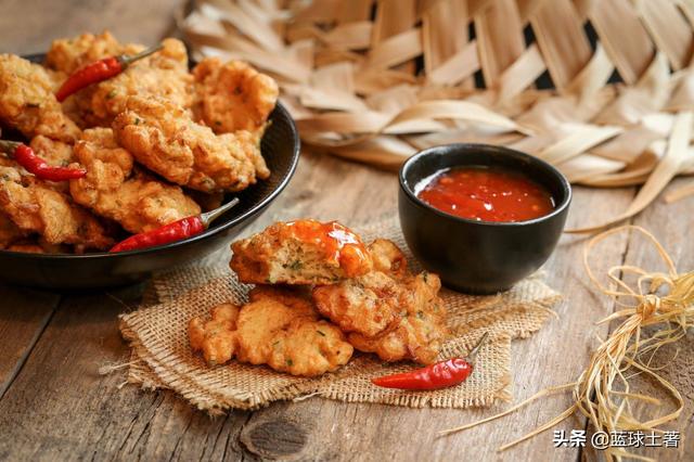 塔塔酱是什么味道，塔塔酱是酸的吗（凯撒酱、田园酱、蛋黄酱..外国美食酱料分不清）