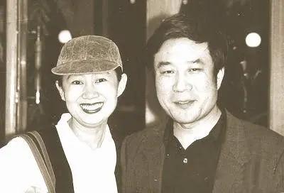 演员李海洋图片，何冰妻子李海洋（个个将妻子捧在手心）