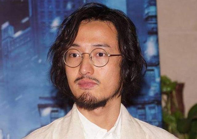 王传君因缺席《爱情公寓5》被骂上热搜，不妨聊聊他究竟错哪儿了