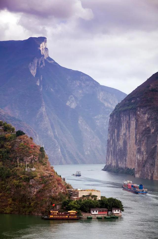 关于三峡的资料，为什么说，中国不能没有三峡