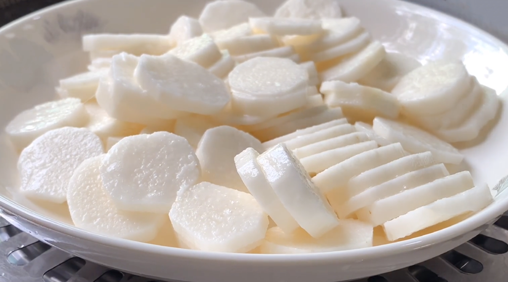 图片[2]-【山药窝窝】做法步骤图 劲道爽滑营养美味 孩子特爱吃-起舞食谱网