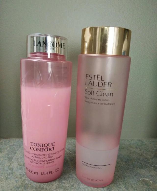 雅诗兰黛红石榴水，雅诗兰黛红石榴水滋润型和清爽型（雅诗兰黛常见的6款精华水）