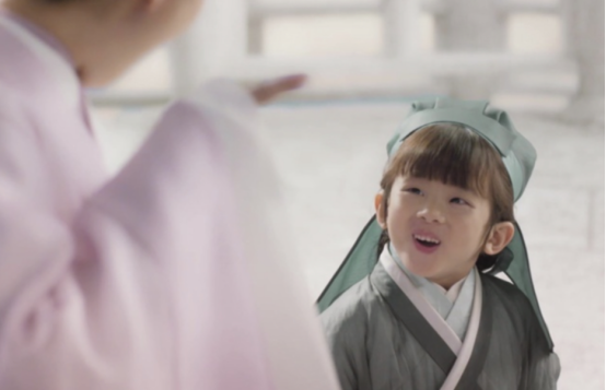 小琉璃是谁演的，琉璃小时候是谁演的（周冬雨驾驭不了“仙界美人”就算了）