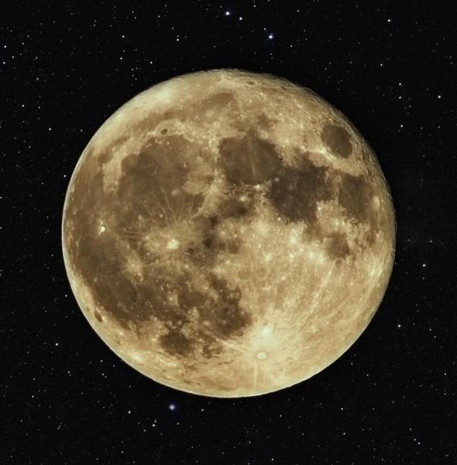 今月曾经照古人，今月曾经照古人原文（古人不见今时月）