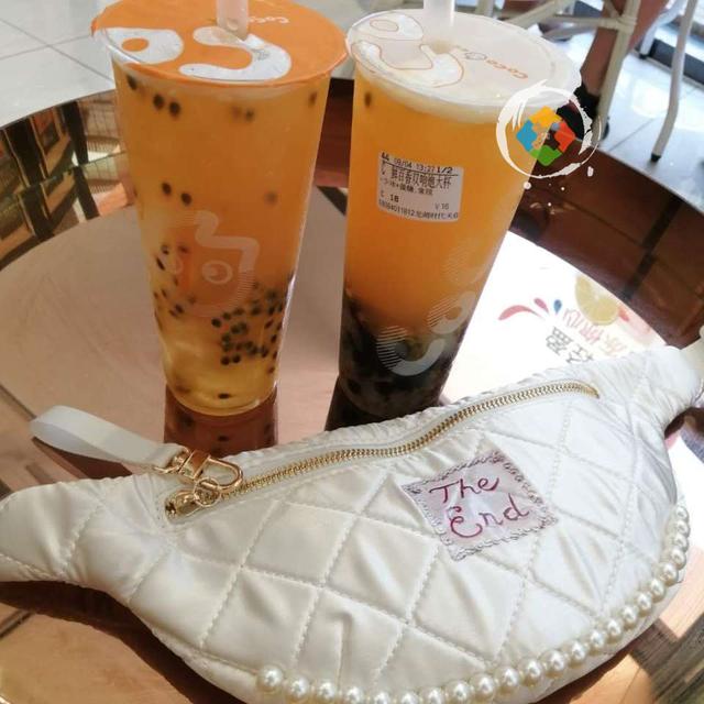 火爆重庆的10款奶茶：3个品牌来自外地，本地的一只酸奶牛很强势