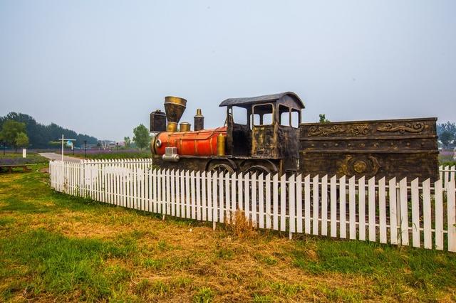 北京蓝调薰衣草庄园，北京薰衣草庄园（北京的蓝调薰衣草庄园就能狠狠浪漫一把）